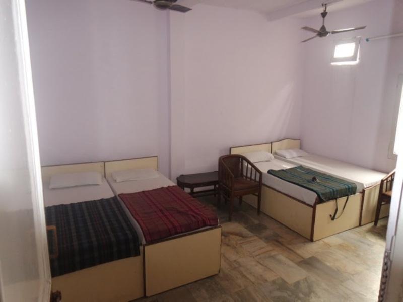 Super Hotel O Hare Rama Guest House New Delhi Bagian luar foto